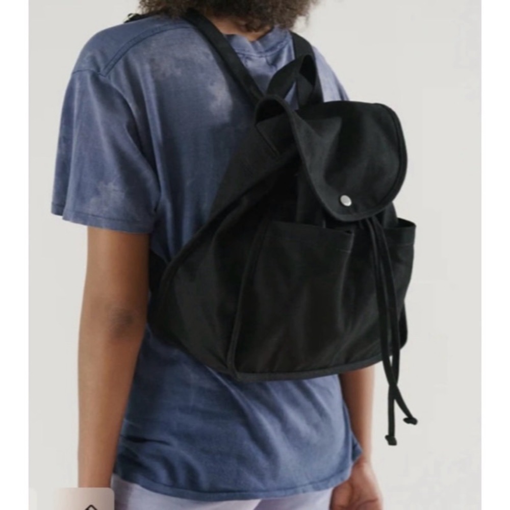 Baggu Drawstring cotton canvas backpack black